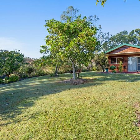 Amamoor Homestead And Country Cottages Bagian luar foto