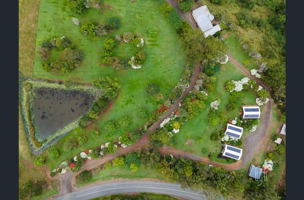 Amamoor Homestead And Country Cottages Bagian luar foto