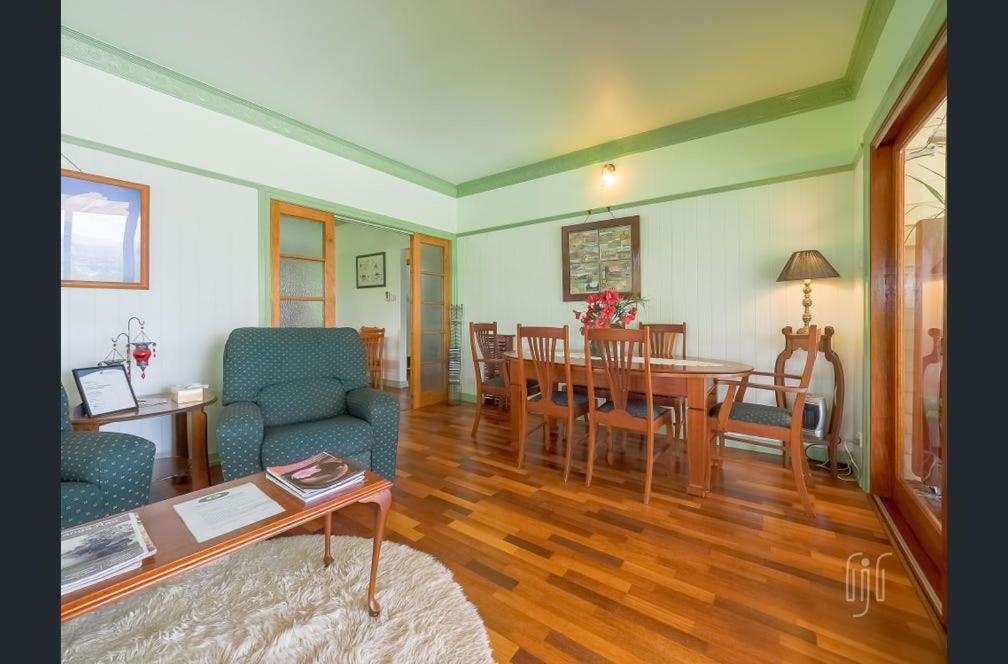 Amamoor Homestead And Country Cottages Bagian luar foto