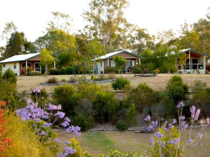 Amamoor Homestead And Country Cottages Bagian luar foto