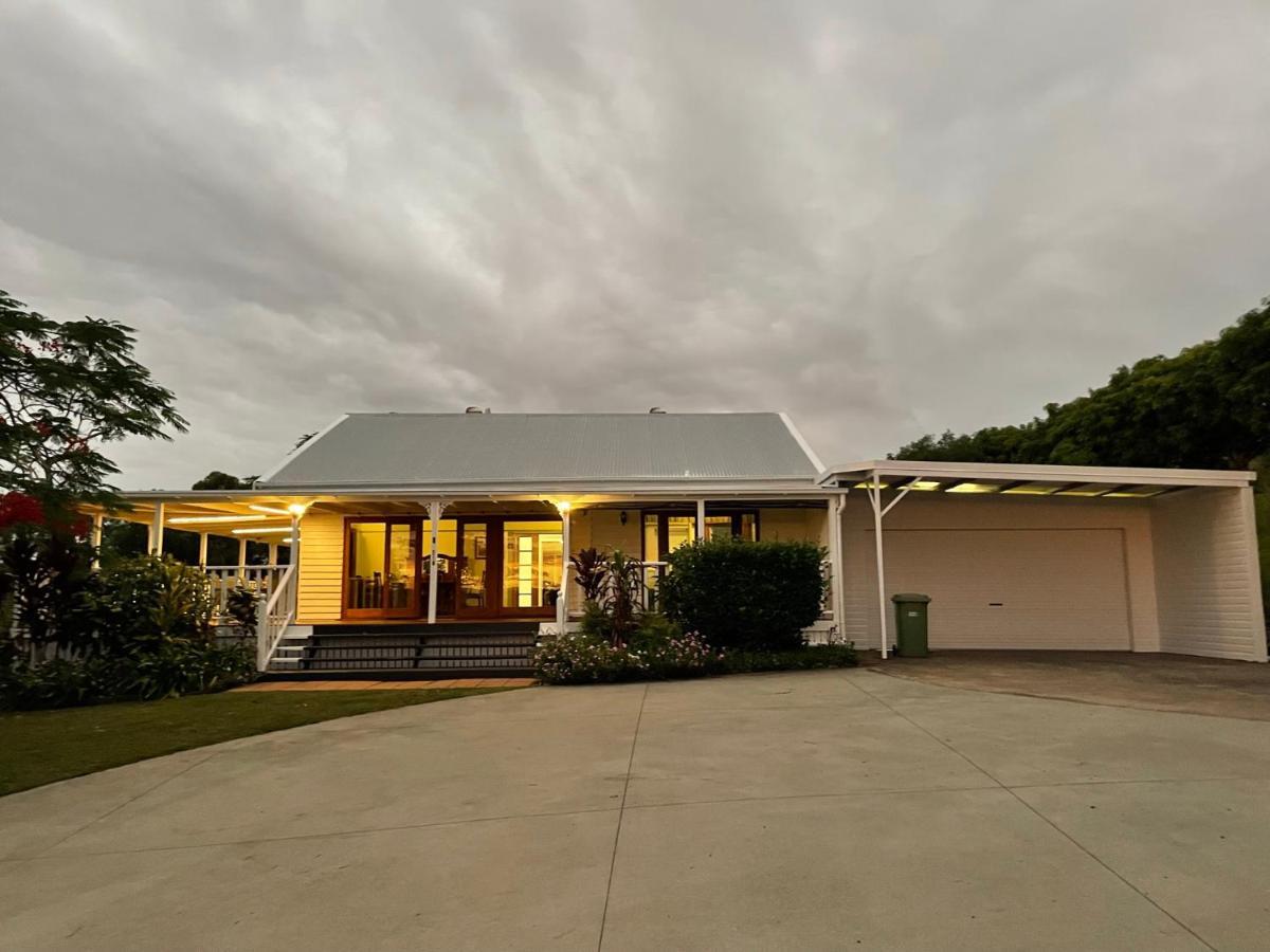 Amamoor Homestead And Country Cottages Bagian luar foto