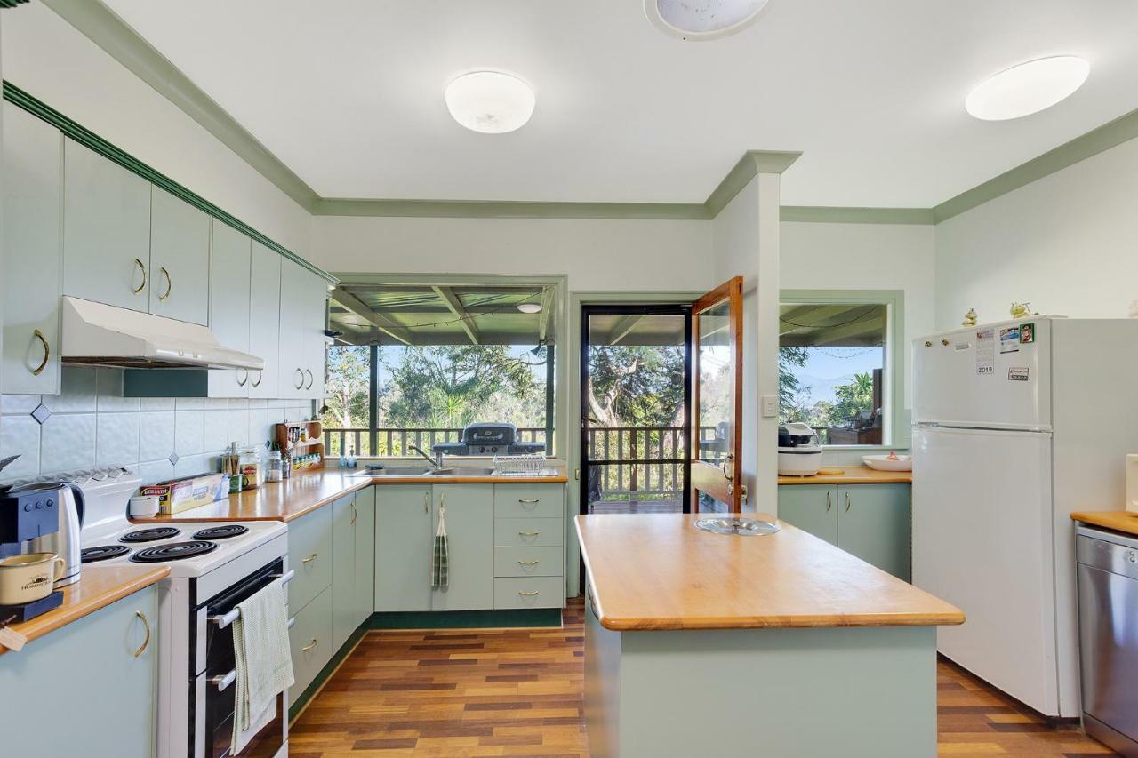 Amamoor Homestead And Country Cottages Bagian luar foto