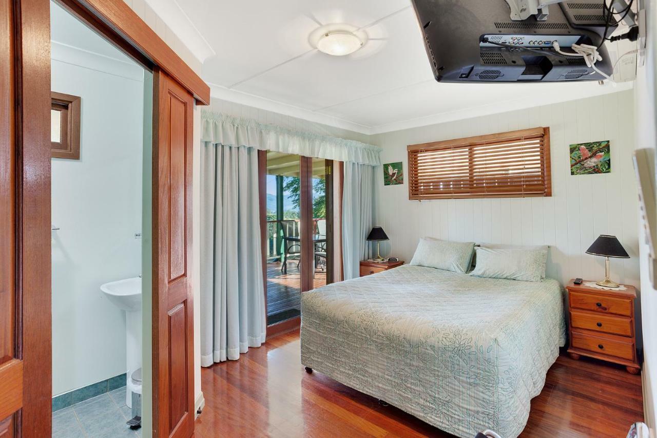 Amamoor Homestead And Country Cottages Bagian luar foto